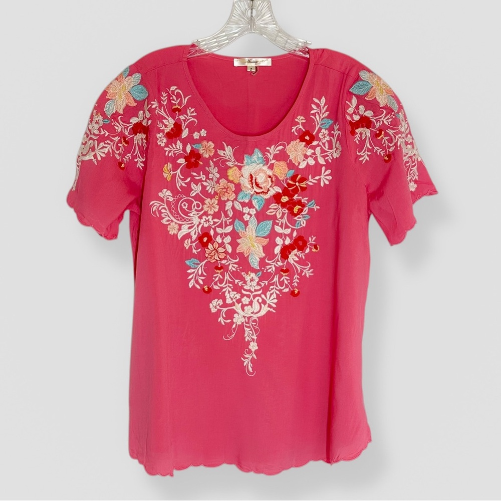 Andrée by Unit Size Small Pink Scallop Embroidered Floral Boho Garden Casual